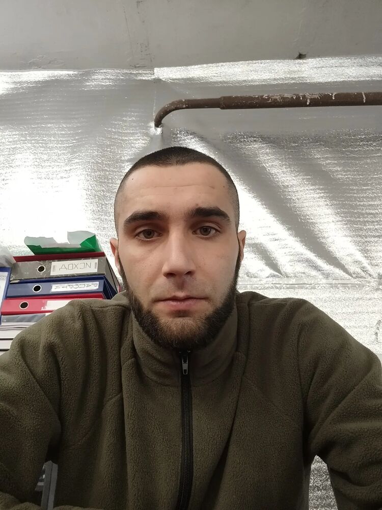  33798701  , 26 ,    
