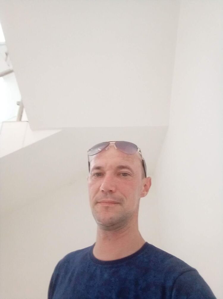  33370221  , 41 ,    -