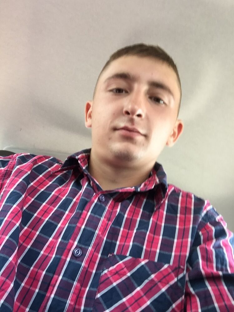  15336591  , 27 ,    Adorf