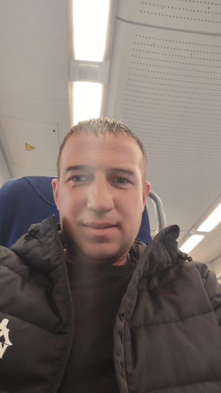  49344851  , 39 ,    