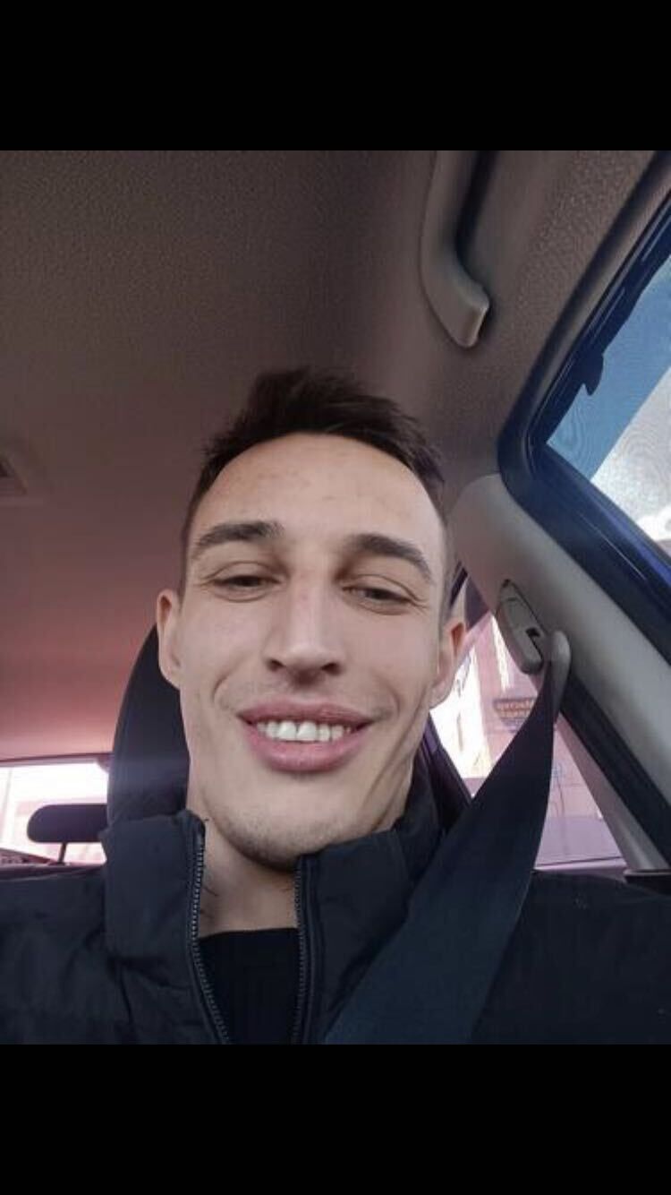  37858341  , 27 ,    