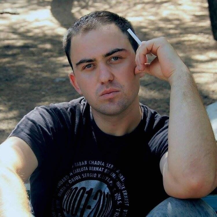 ���� 18463981 ������� Vaja, 37 ���, ���� ���������� � �������