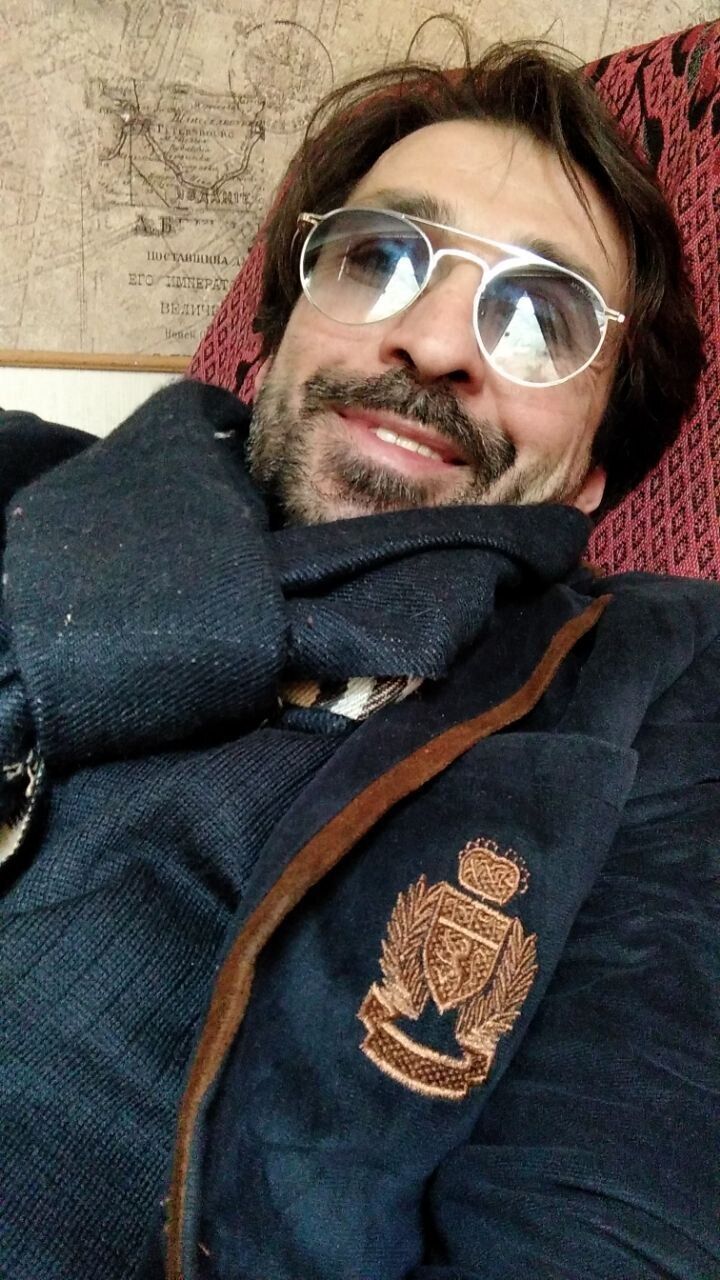 ���������� �������, ���� ������� Ernesto, 48 ���, ������������ ��� ����� � ���������, c�������� ���������