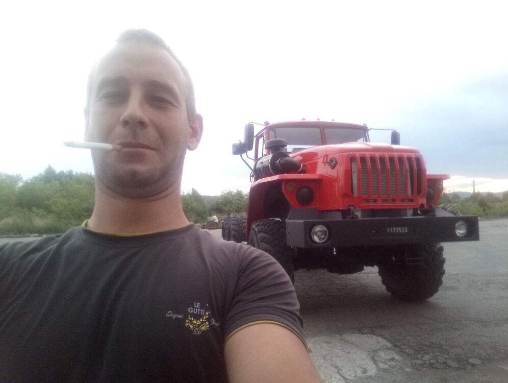  ,   Igor, 33 ,     , c 