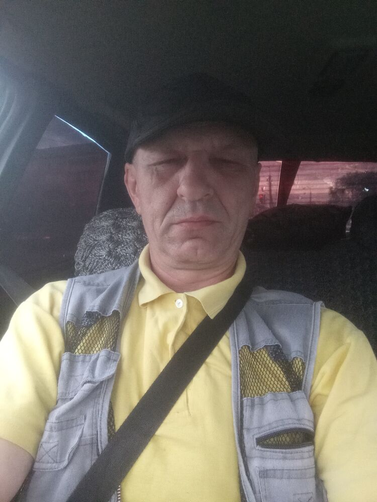  29496011  , 52 ,    