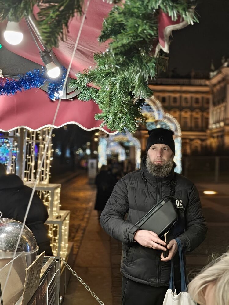  54258271  , 40 ,    -