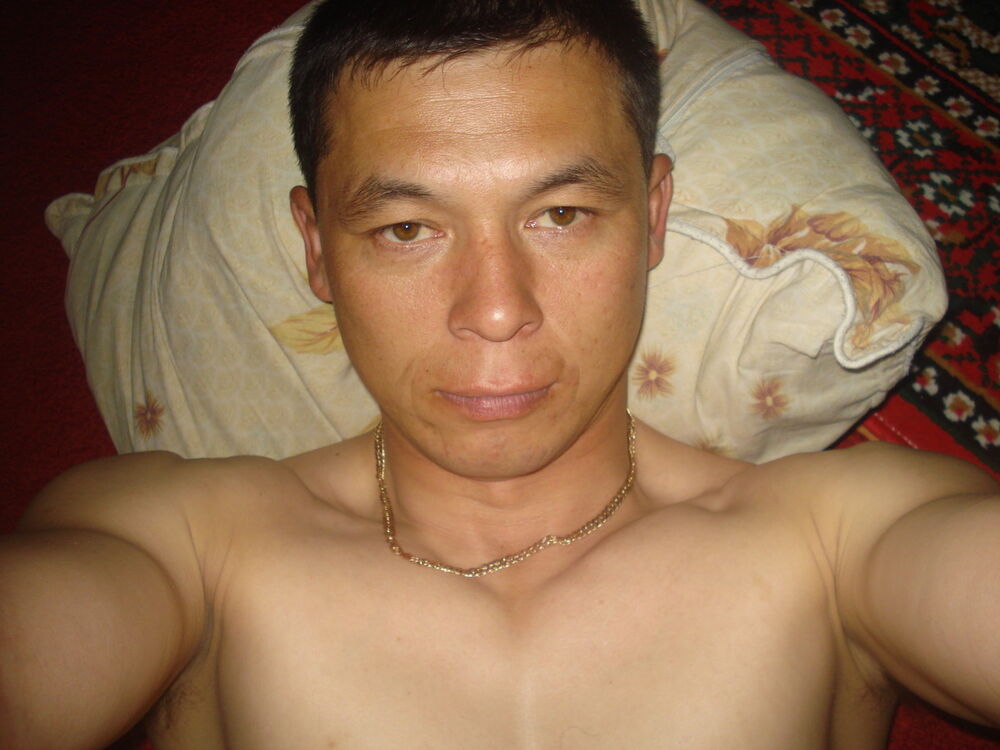  4101581  Yura, 49 ,    