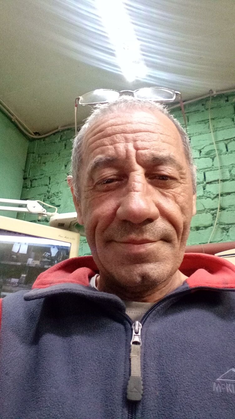  -,   , 63 ,     , c 
