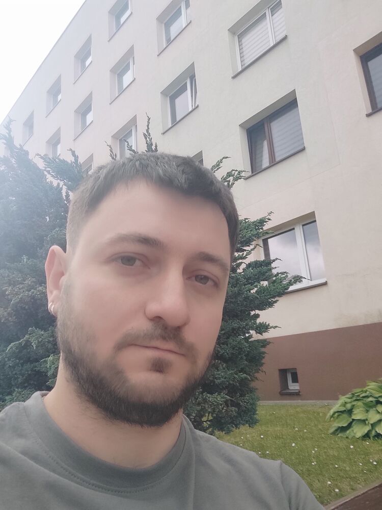  36444841  , 37 ,    