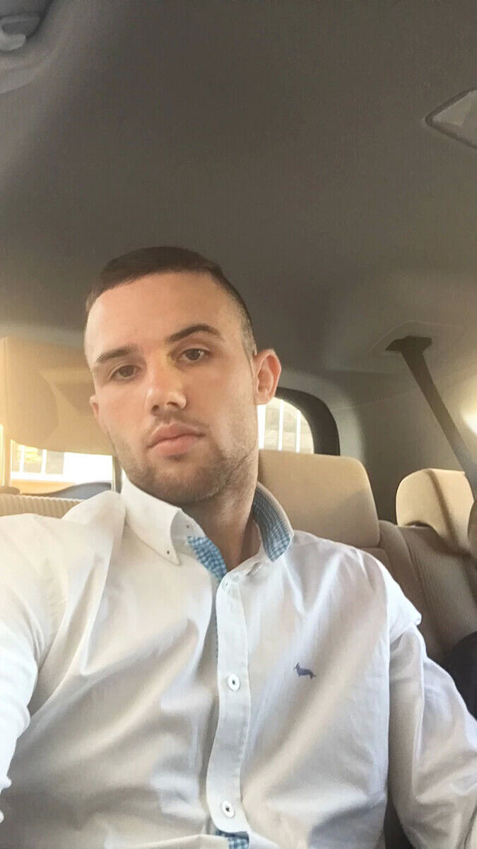 ���� 21360931 ������� Niku, 33 ����, ���� ���������� � ��������