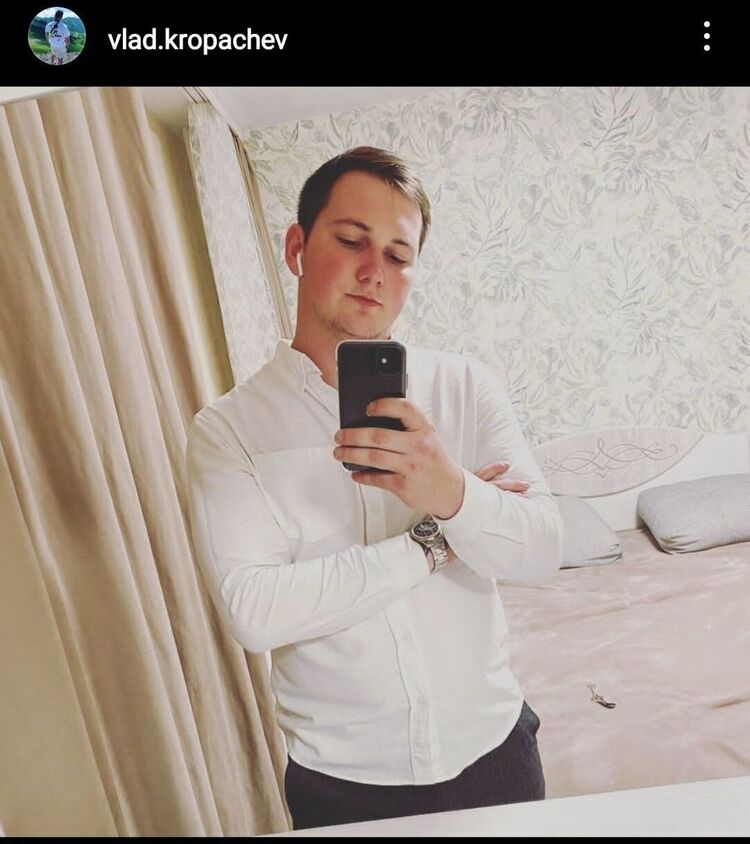  33349671  , 27 ,    