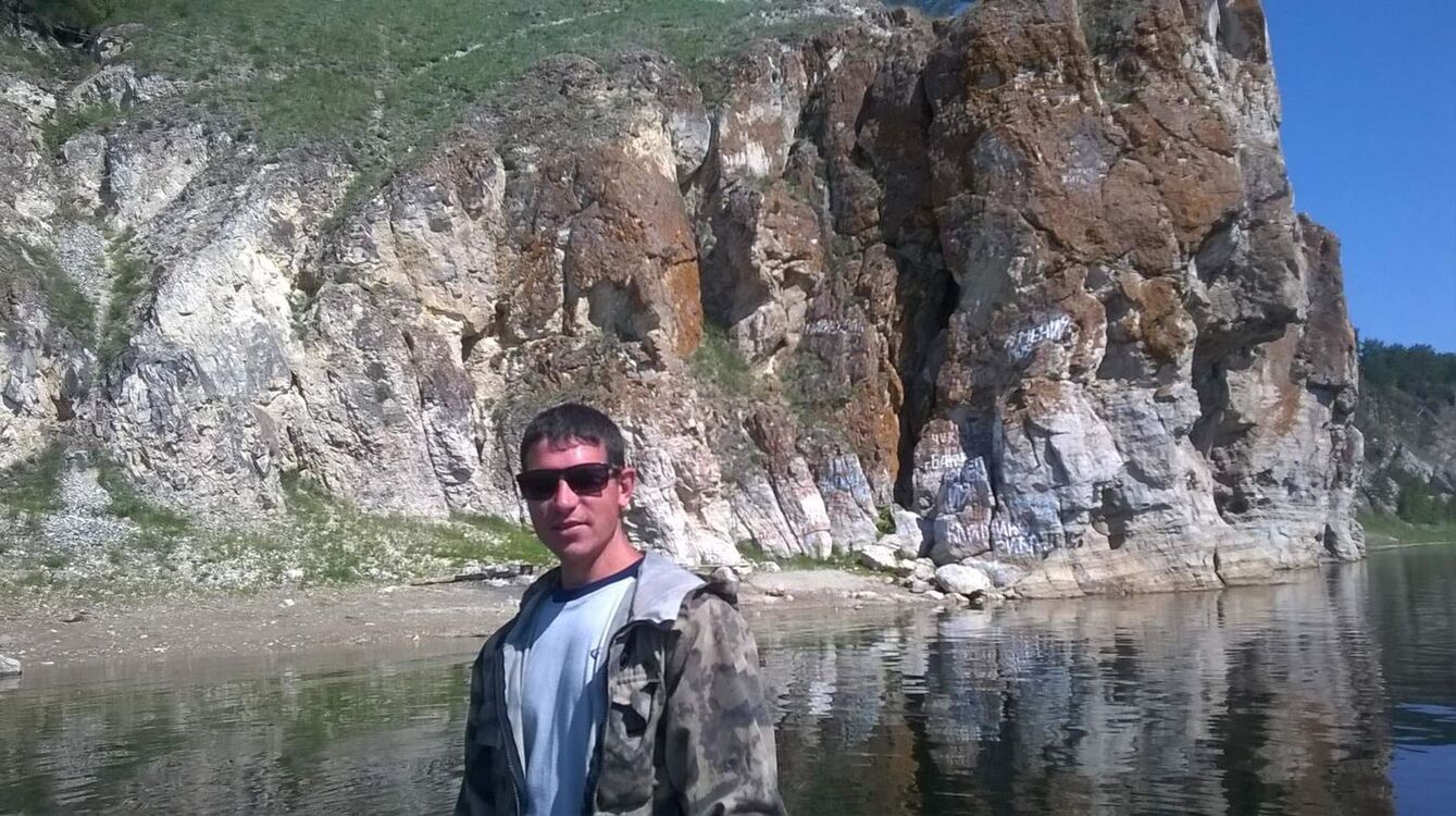  52439971  , 37 ,    -