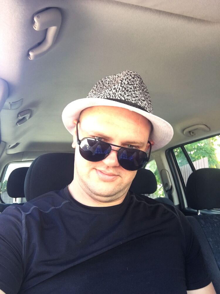  ,   Romik, 36 ,   ,   