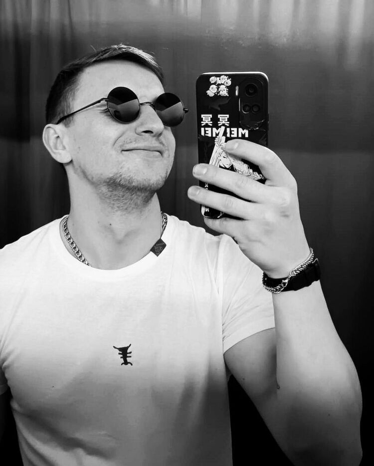  53367091  Vadim, 29 ,    