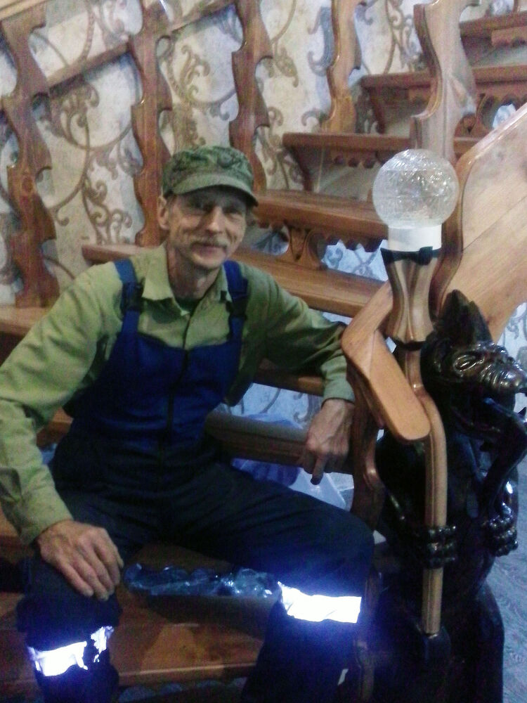  13238561  Oleg, 69 ,    
