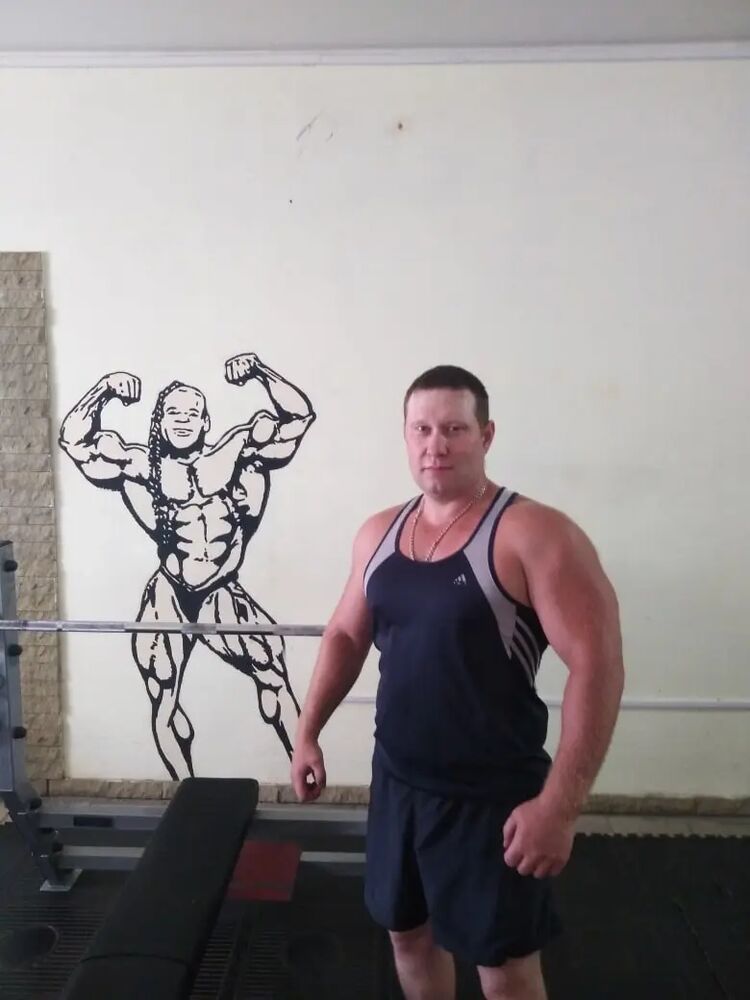  40312761  , 42 ,    