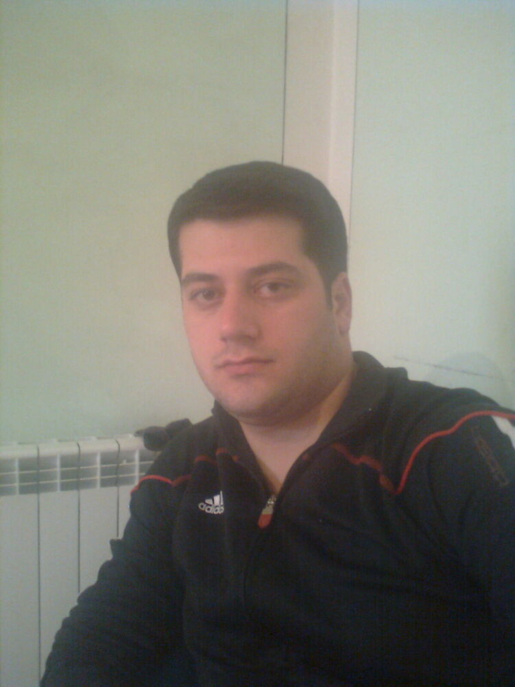  ,   Elcin, 34 ,   ,   , c 