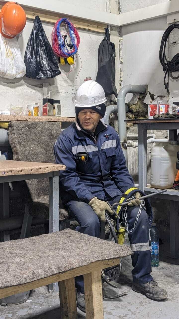  52484921  , 66 ,    
