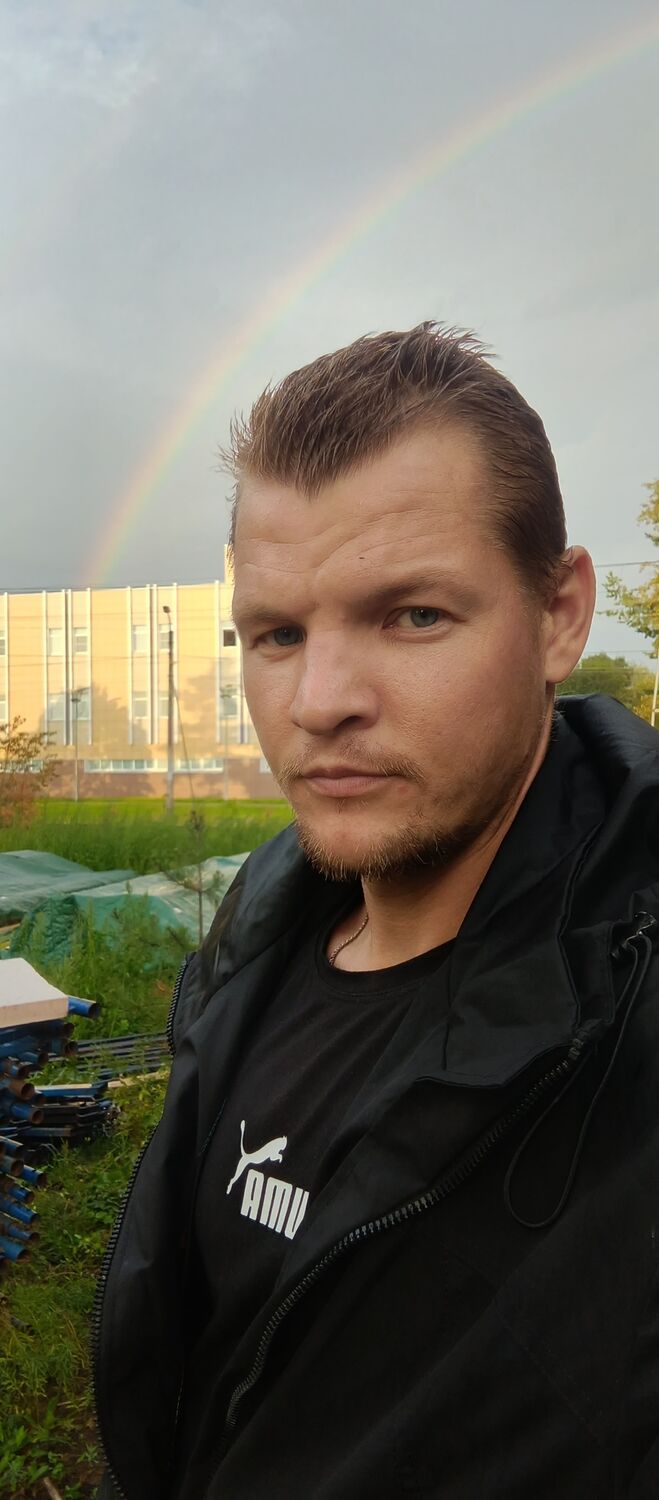  ,   Mihail, 33 ,   ,   