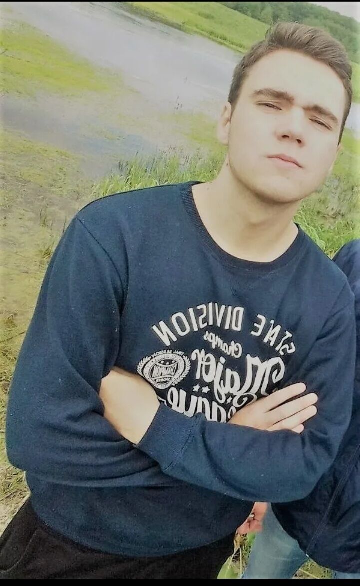  ,   Artyom, 27 ,   ,   