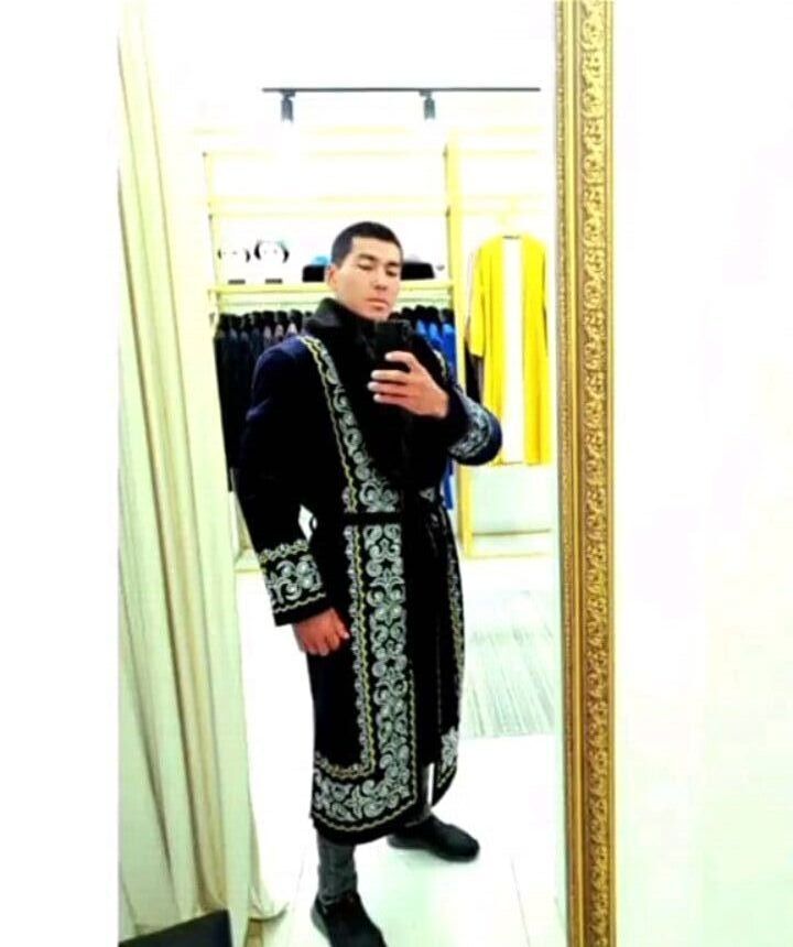  53722601  Elaman, 30 ,    