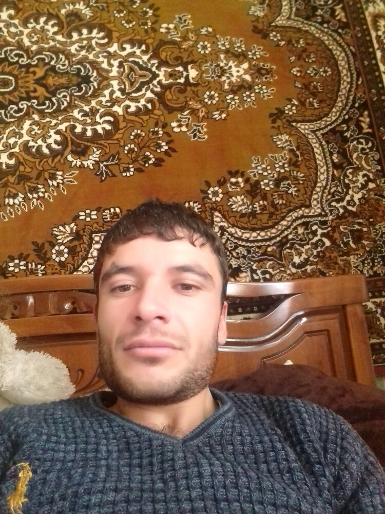  ,   Xxxxx, 33 ,     , c 