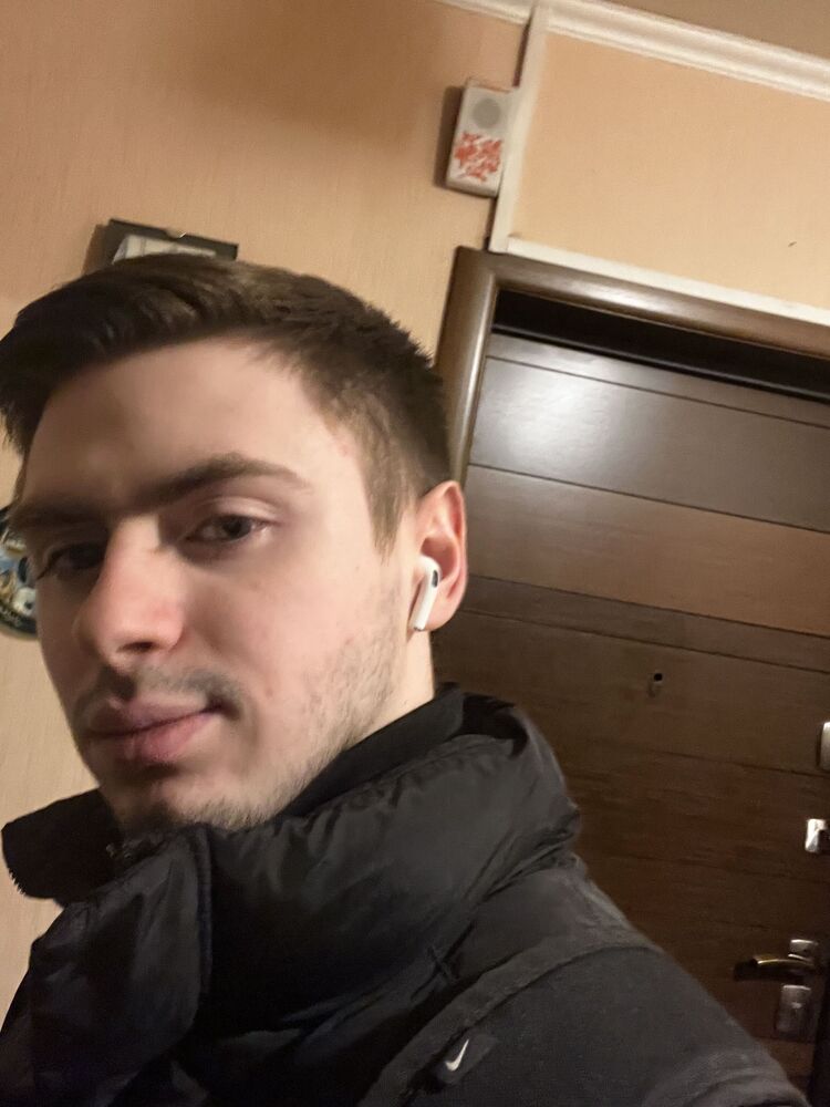  46678261  , 24 ,    