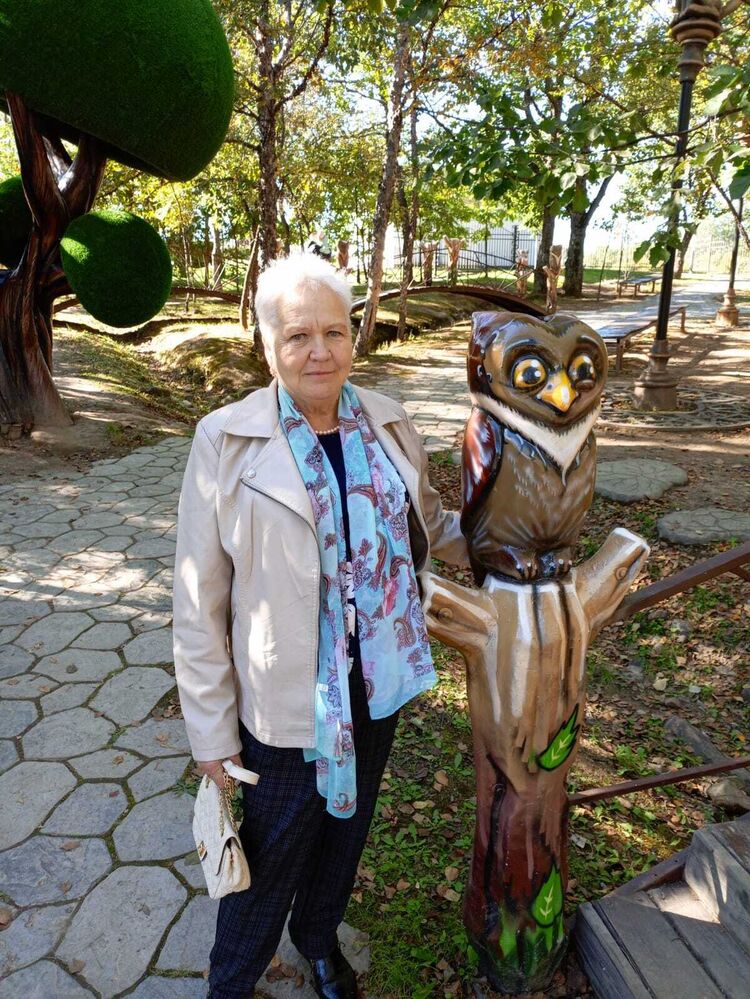  47204791  Olga, 69 ,    