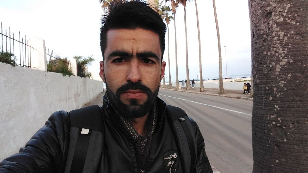  ,   Ayyoub, 33 ,   ,   , c 