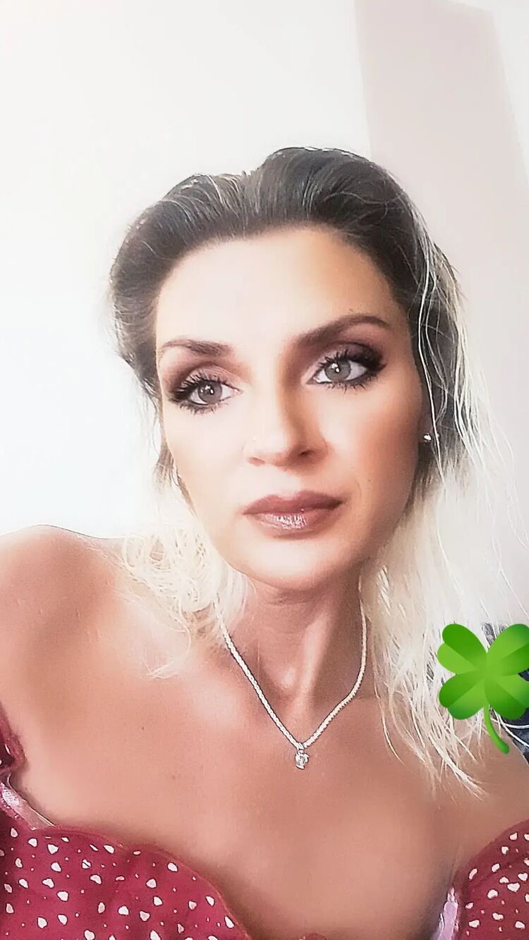  Unterfohring,   Tatjana, 40 ,   ,   