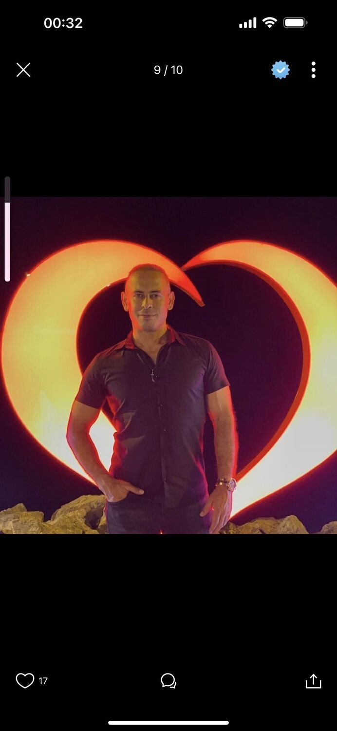  43488491  Hasan, 39 ,    