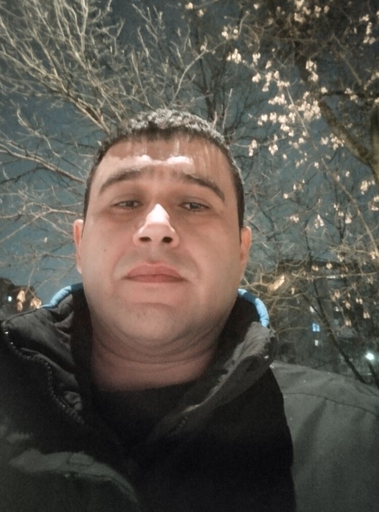  43071661  , 40 ,    