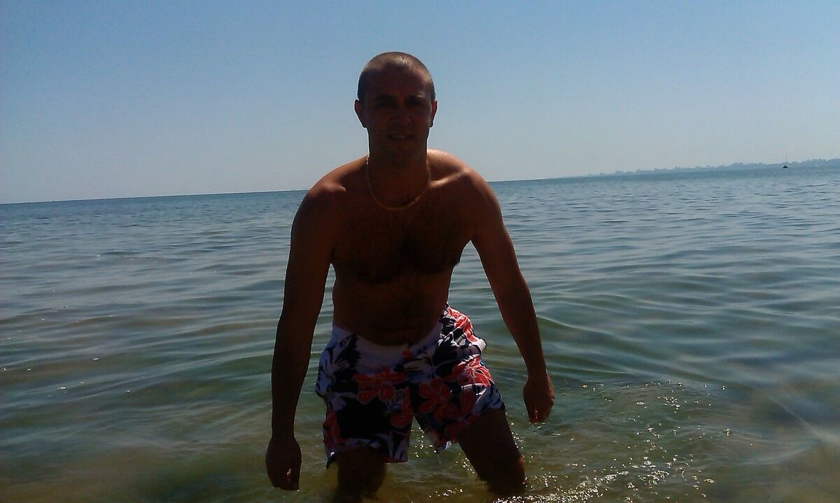  ,   Aleksiy, 50 ,  