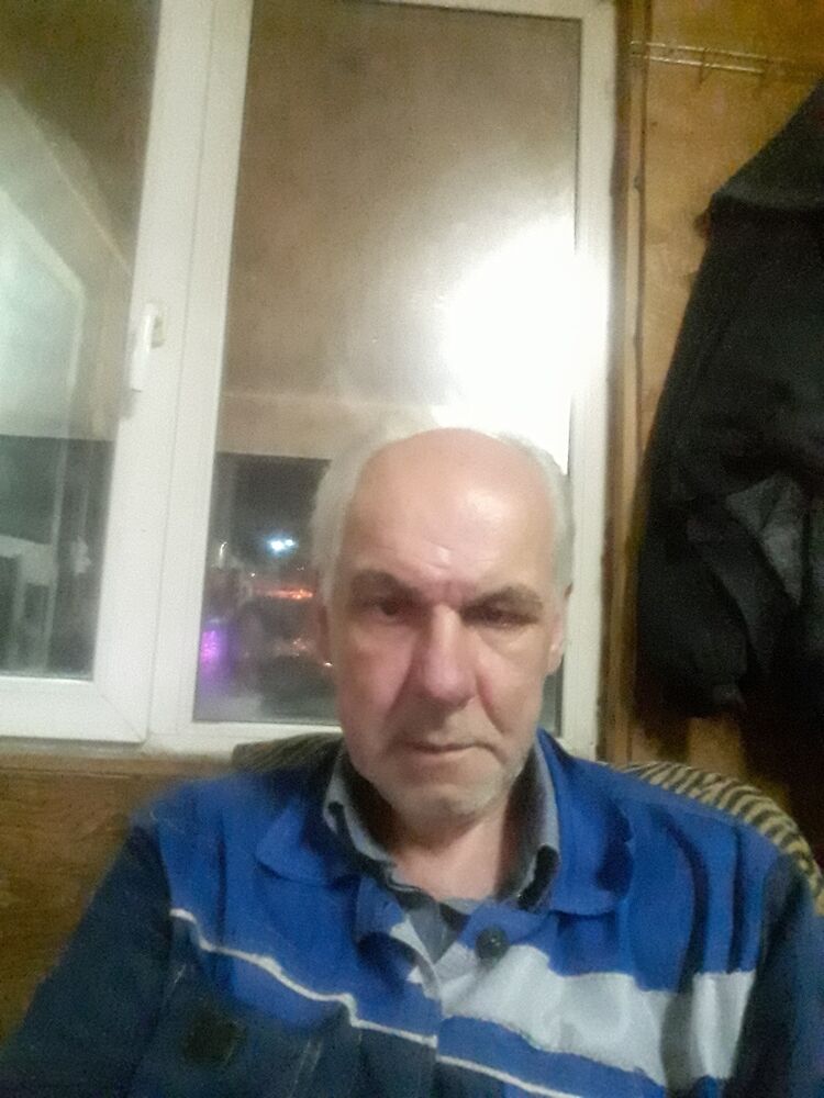  42995161  , 56 ,    