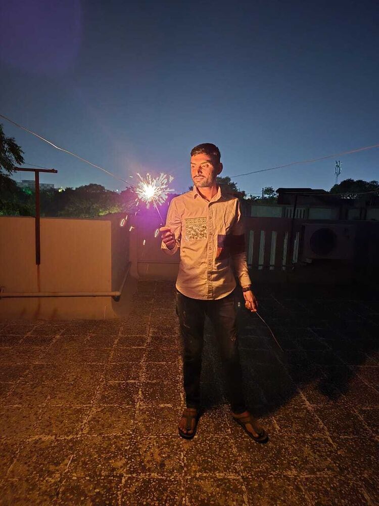  Ahmadabad,   Kane, 26 ,   ,   