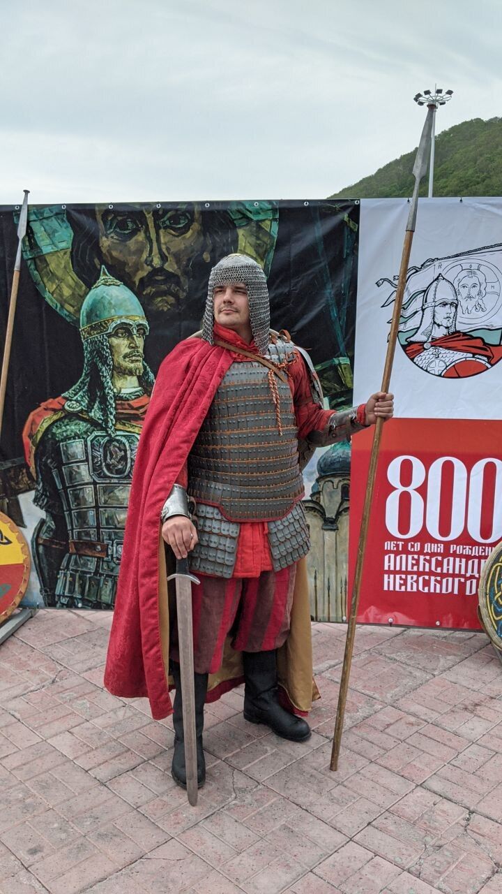  27687221  , 33 ,    -