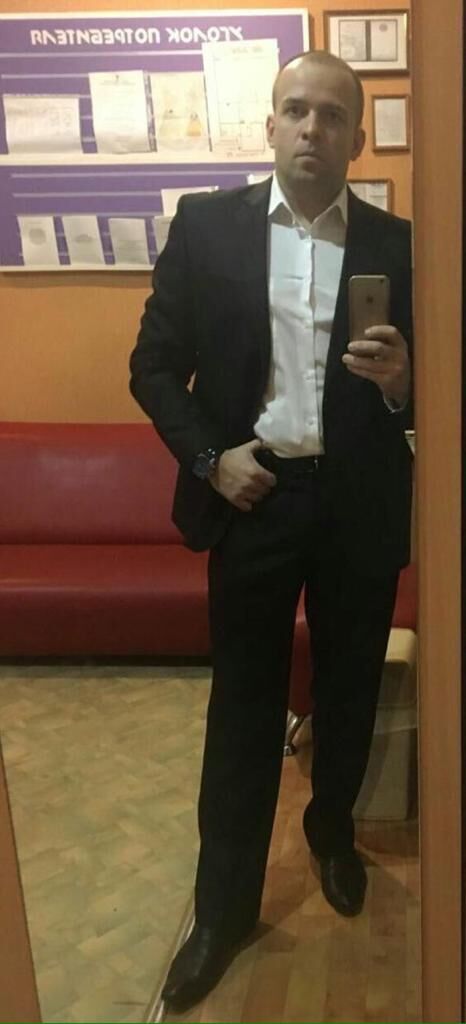  ,   Alex, 40 ,   ,   , 