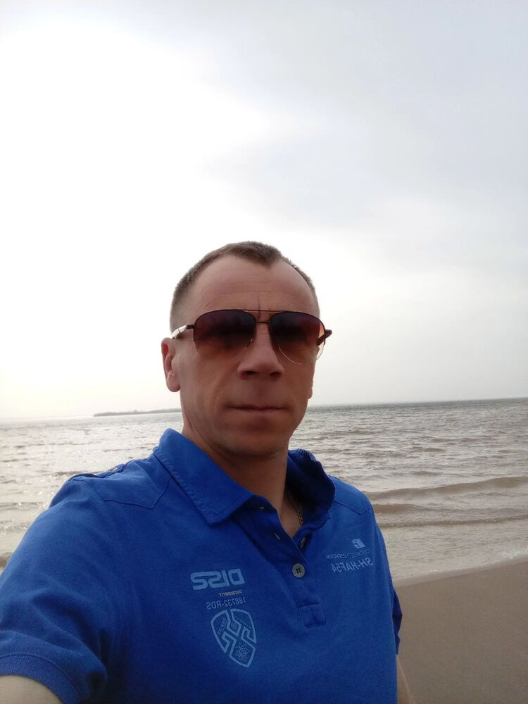  -,   Vladimir, 44 ,   ,   , c , 