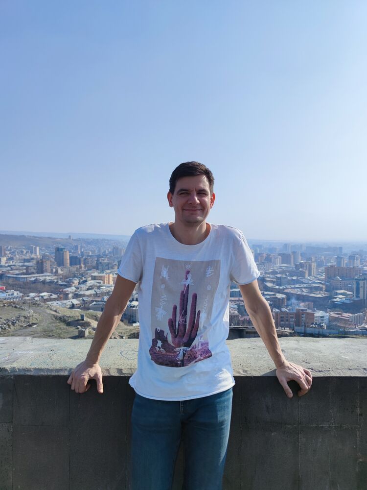  50376601  Ruslan, 39 ,    