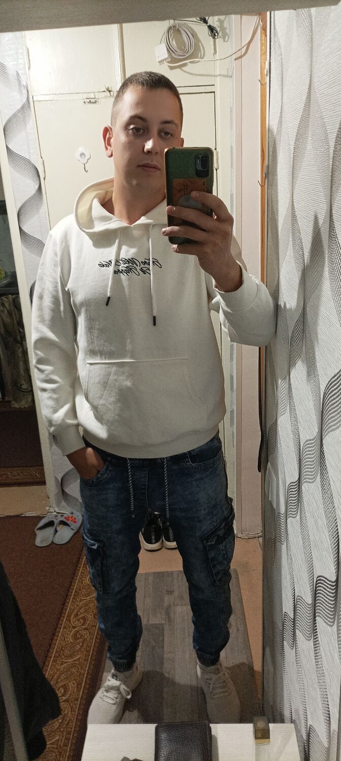  ,   Denis, 30 ,   ,   , c , 
