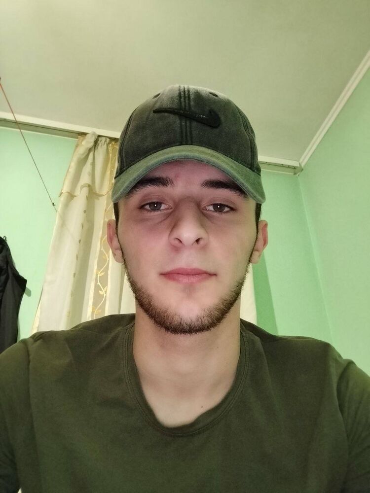  47813921  , 24 ,    