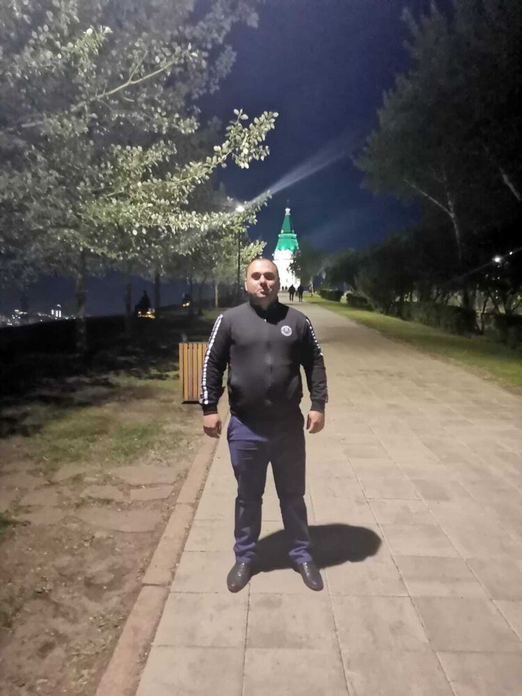  36719091  Ikram, 36 ,    