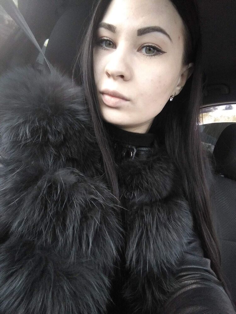 ���������� ������������, ���� ������� July, 32 ����, ������������ ��� ������, ����� � ���������, c�������� ���������