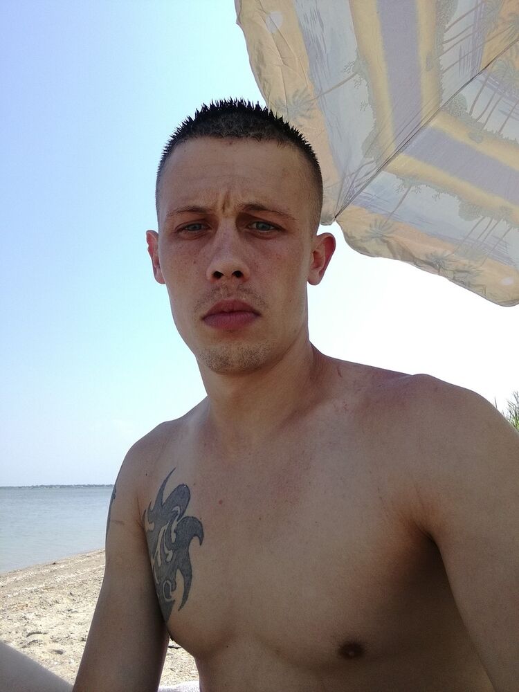  11549561  Slavik, 34 ,    