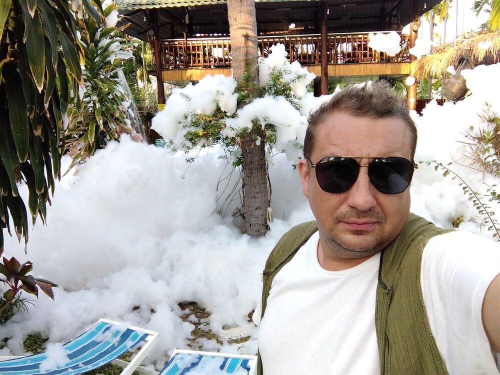  ,   Igor, 43 ,   ,   , c 
