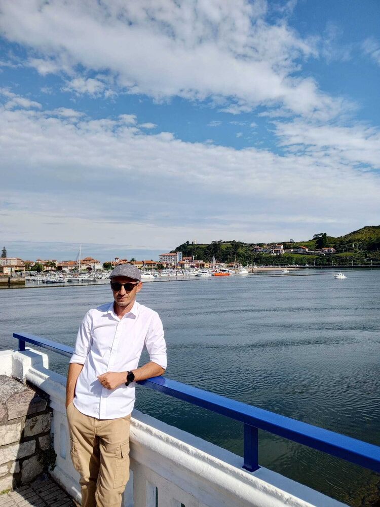  Gijon,   Levan, 41 ,   ,   