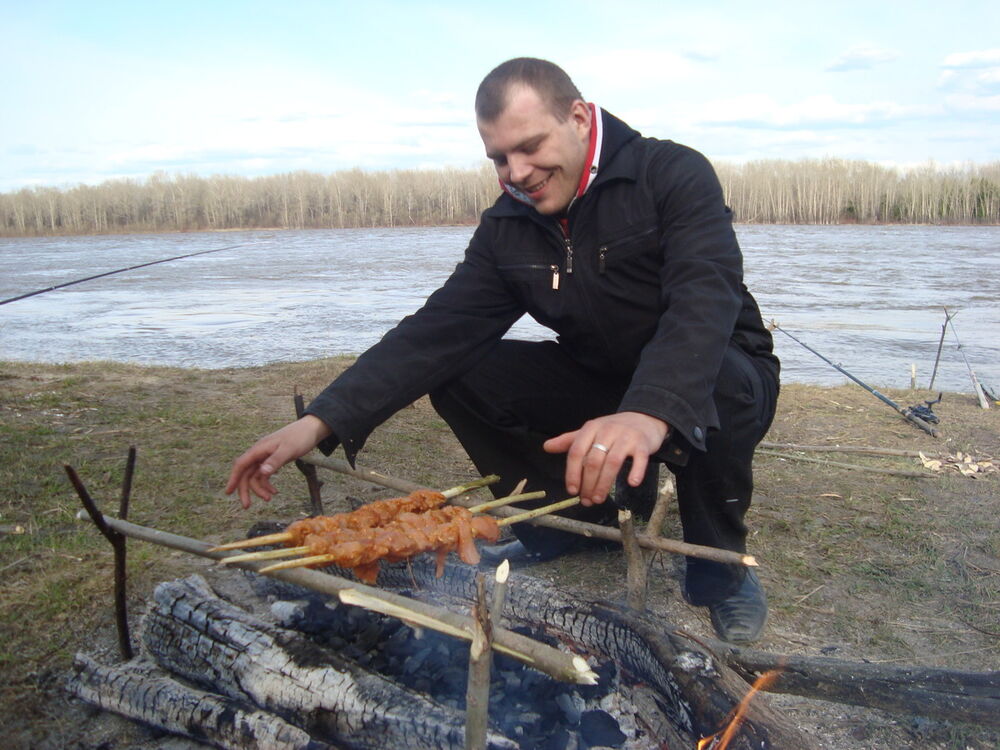  ,   Petro, 40 ,   