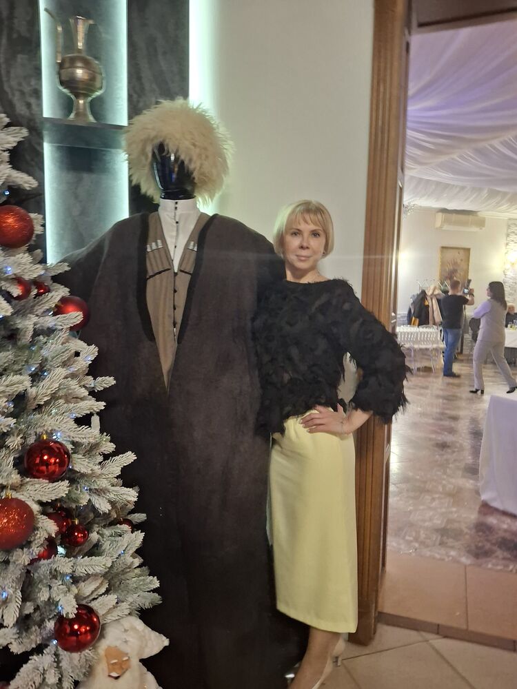 ���������� ������-��-����, ���� ������� �������, 53 ����, ������������ ��� c�������� ���������