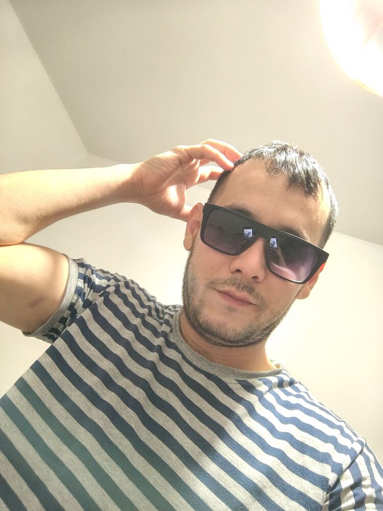  50655681  , 33 ,    
