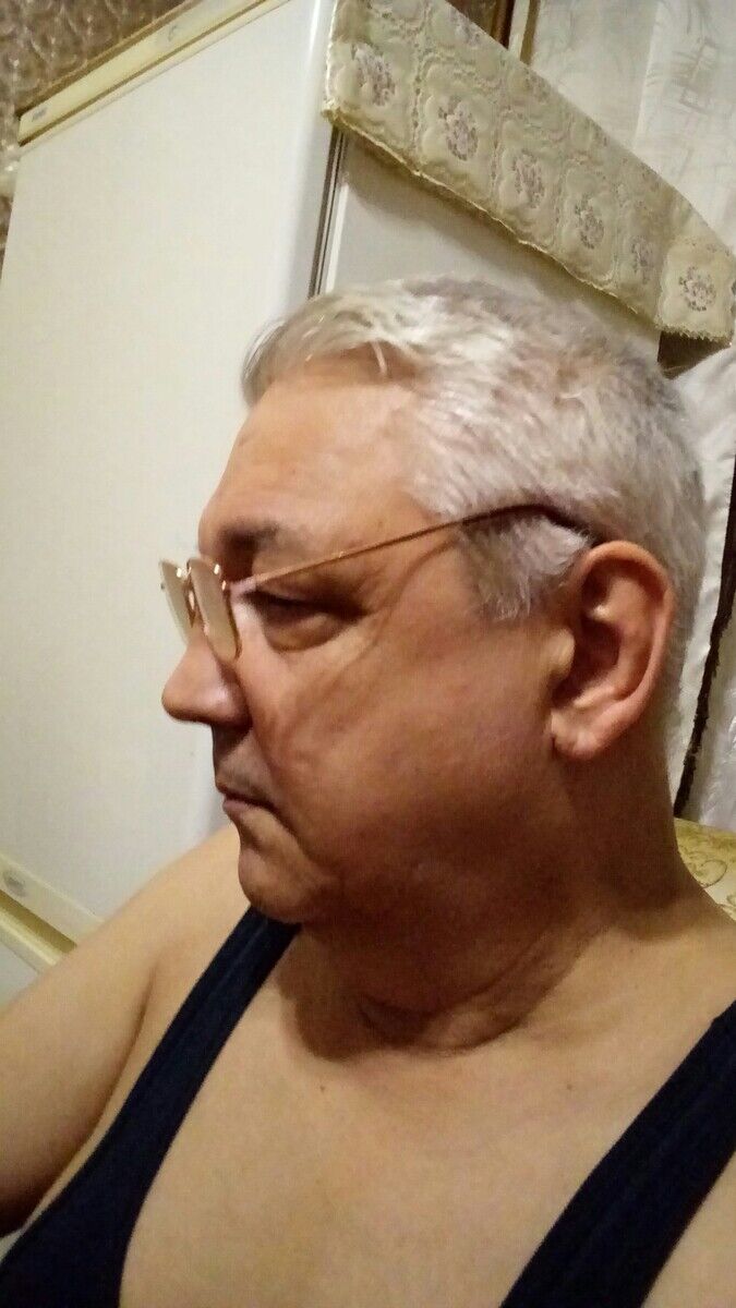  22204041  , 64 ,     